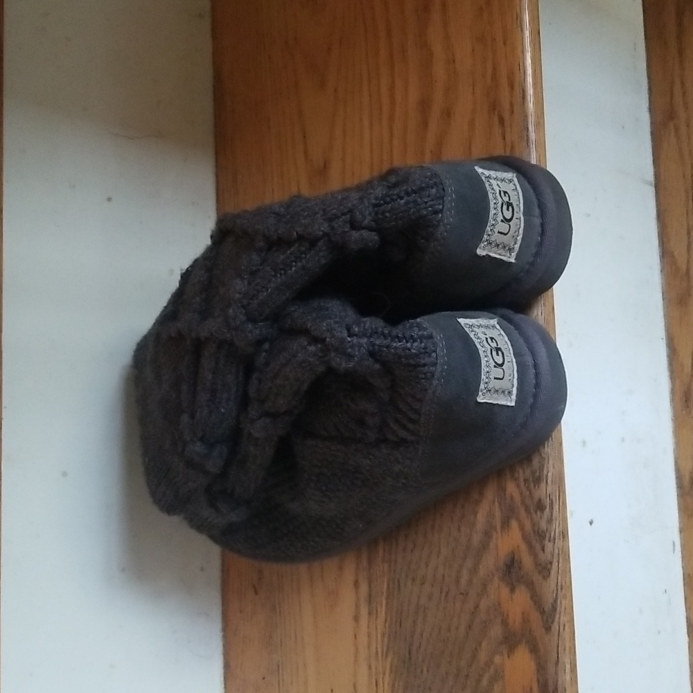 Ugg Boot Size 6 In Great Condition - image 6